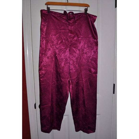 VICTORIA'S SECRET Rose Jacquard Satin Pajama Set - Picture 5 of 8